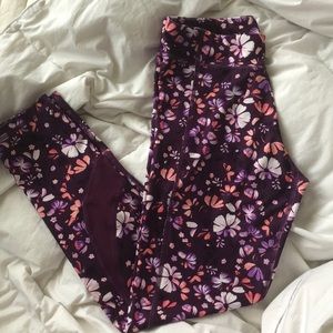 🛍 Purple floral yoga pants